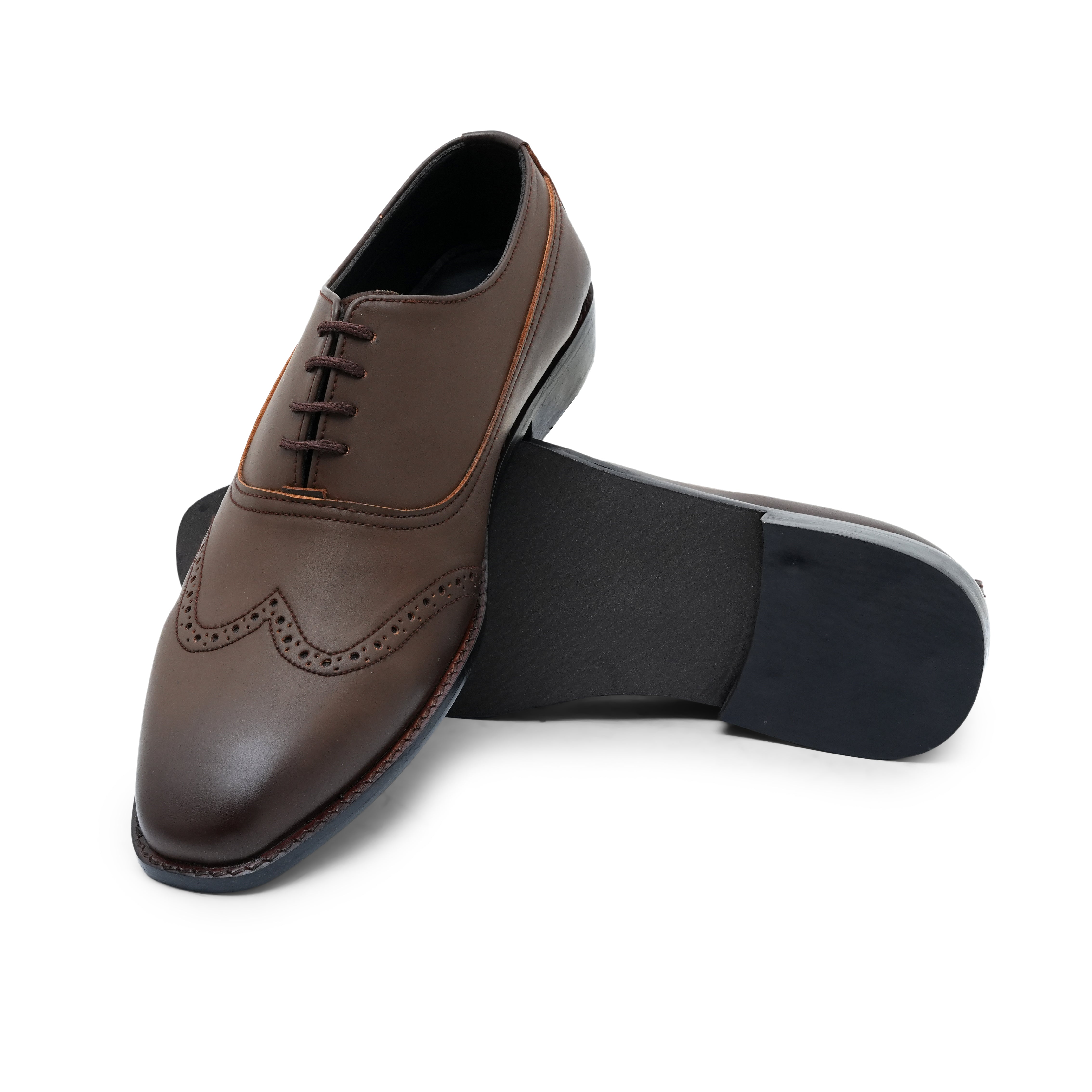Gentlemen Wing-tip brogue shoes